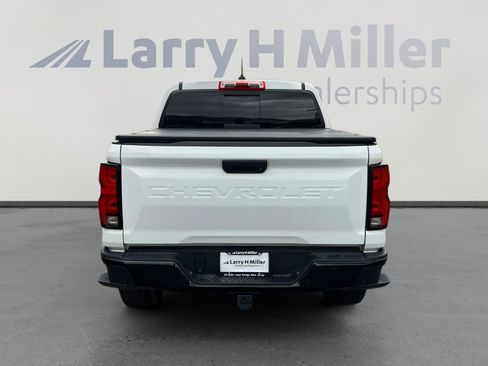 Used 2024 Chevrolet Colorado Z71 w/ Z71 Convenience Package 2 AWD/4WD image 4