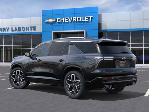 New 2026 Chevrolet Traverse High Country image 5