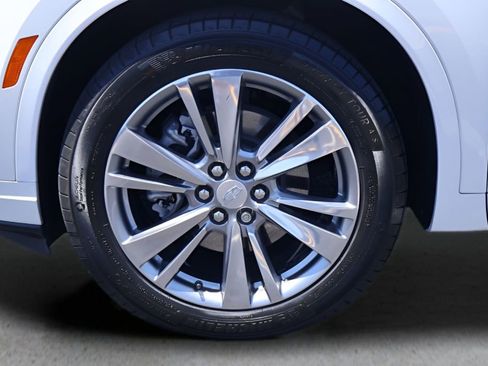 Used 2023 Cadillac XT6 Premium Luxury FWD image 31