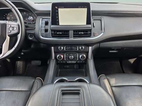 Used 2024 GMC Yukon SLT image 21