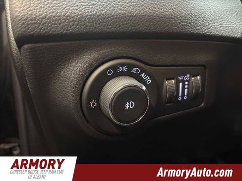 Used 2019 Jeep Compass Latitude w/ Popular Equipment Group image 10