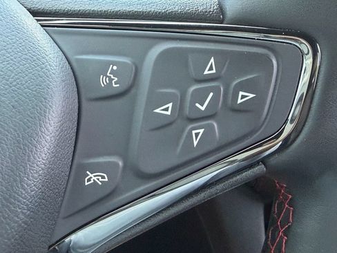 Used 2024 Chevrolet Equinox RS w/ RS Leather Package FWD image 28