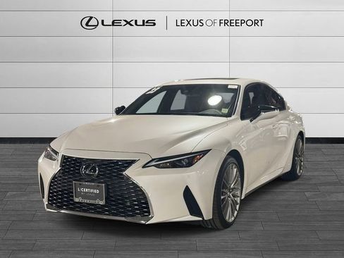 Certified 2023 Lexus IS 300 300 w/ Premium Package image 3