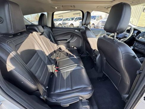 Used 2018 Ford Escape Titanium image 18