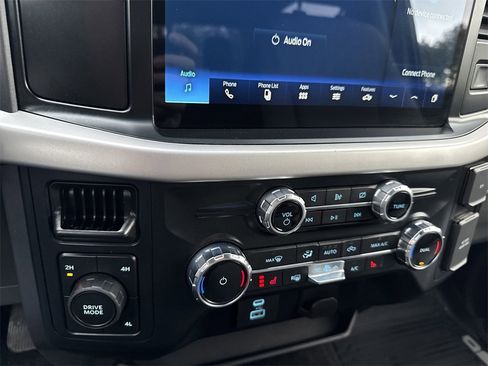 Used 2022 Ford F150 XLT w/ Equipment Group 302A High image 28