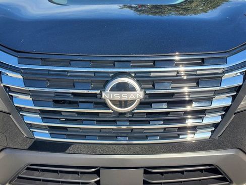 New 2026 Nissan Rogue S image 10