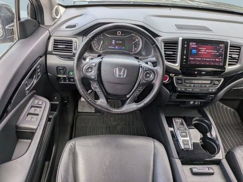 Used 2020 Honda Ridgeline RTL-E image 16