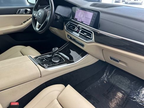 Used 2019 BMW X5 xDrive40i w/ Convenience Package AWD/4WD image 15