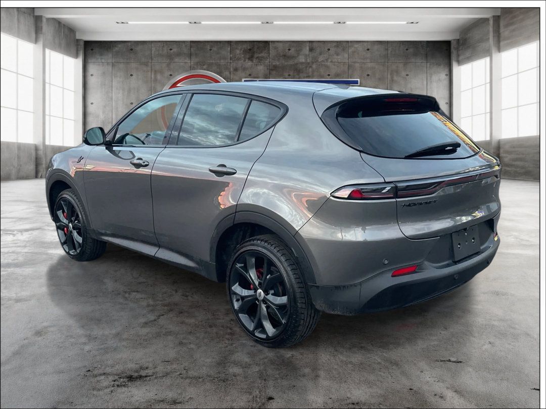 Used 2023 Dodge Hornet GT w/ Track Pack AWD/4WD image 7
