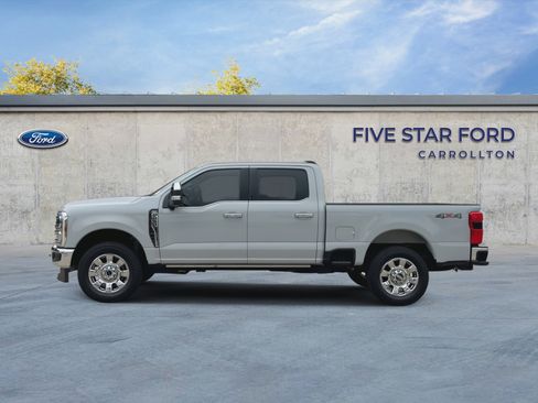 Certified 2026 Ford F250 Lariat w/ Lariat Premium Package AWD/4WD image 5