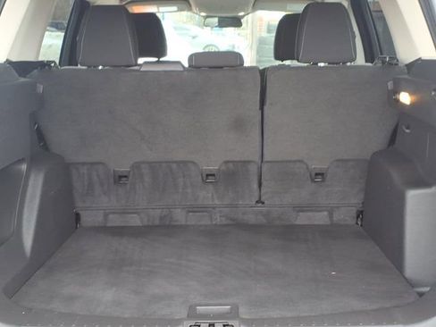 Certified 2017 Ford Escape SE image 9