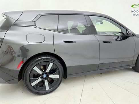 Used 2024 BMW iX xDrive50 w/ Sport Package AWD/4WD image 29