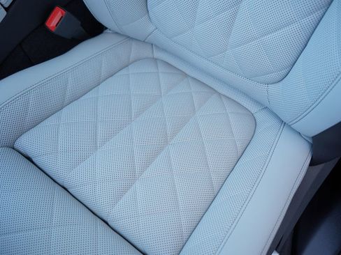 New 2026 BMW X7 xDrive40i w/ M Sport Package image 12