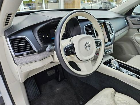 Used 2023 Volvo XC90 B6 Ultimate w/ Protection Package Premier AWD/4WD image 21