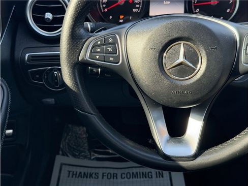 Used 2018 Mercedes-Benz C 300 Sedan image 34