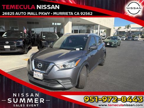 Used 2020 Nissan Kicks SV FWD image 1