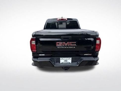 Used 2024 GMC Canyon AT4 AWD/4WD image 4