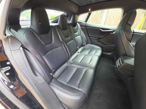 Used 2019 Tesla Model S Long Range AWD/4WD image 14