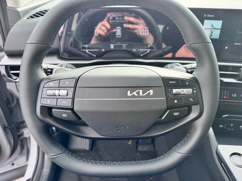 New 2026 Kia Sportage S image 13