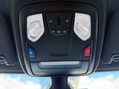 Used 2024 RAM 3500 Big Horn image 31