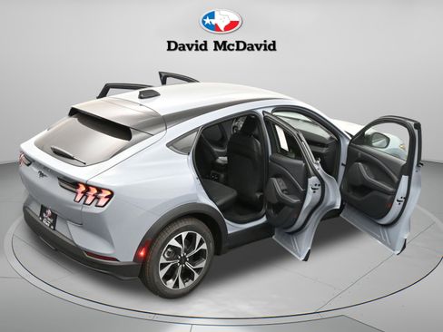 New 2026 Ford Mustang Mach-E Select w/ Comfort Package RWD image 19