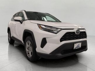 Used 2025 Toyota RAV4 XLE AWD/4WD video 1