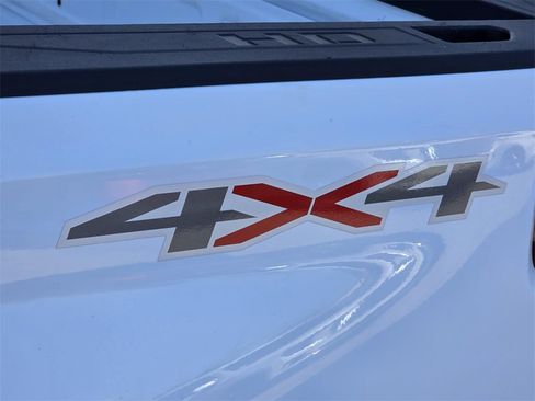 Used 2023 Chevrolet Silverado 2500 Custom w/ Custom Value Package image 27