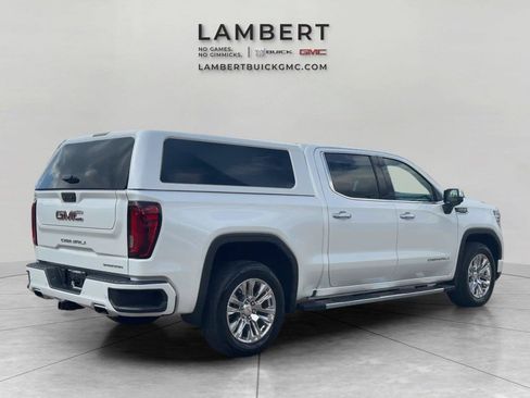 Used 2024 GMC Sierra 1500 Denali w/ Technology Package AWD/4WD image 5