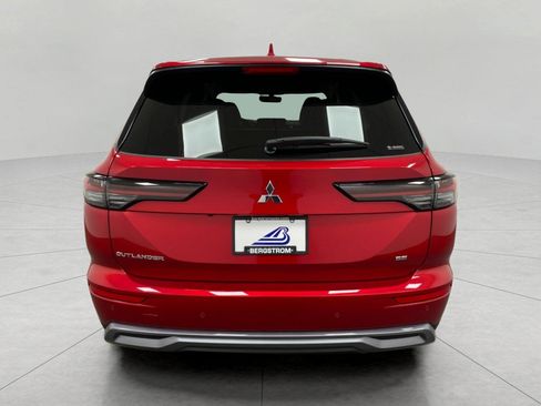 New 2026 Mitsubishi Outlander SE AWD/4WD image 4