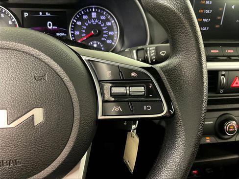 Used 2023 Kia Forte LXS w/ LXS Technology Package FWD image 11