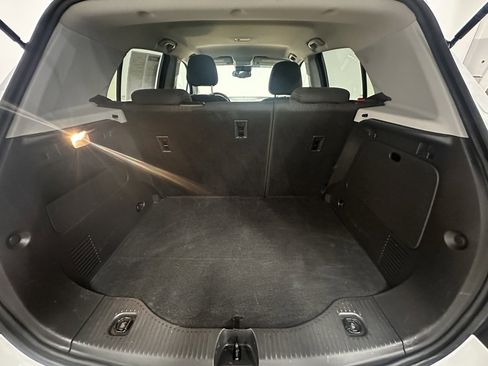 Certified 2022 Chevrolet Trax LS w/ Tint and Cruise Package image 18