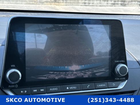 Used 2022 Nissan Altima 2.5 SV image 16