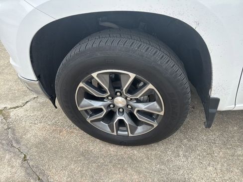 Used 2023 Chevrolet Silverado 1500 LT w/ Protection Package image 22