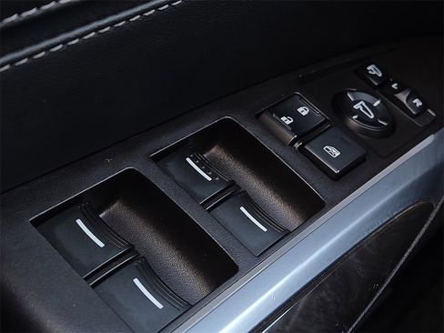 Used 2018 Acura TLX V6 w/ Advance Package image 16