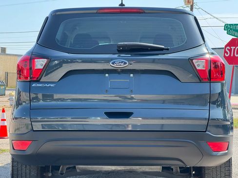 Used 2019 Ford Escape S FWD image 6