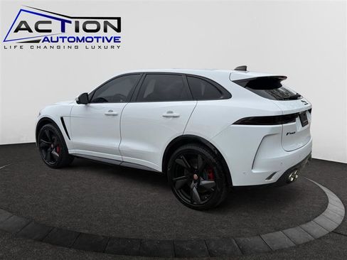 Used 2022 Jaguar F-PACE SVR AWD/4WD image 6