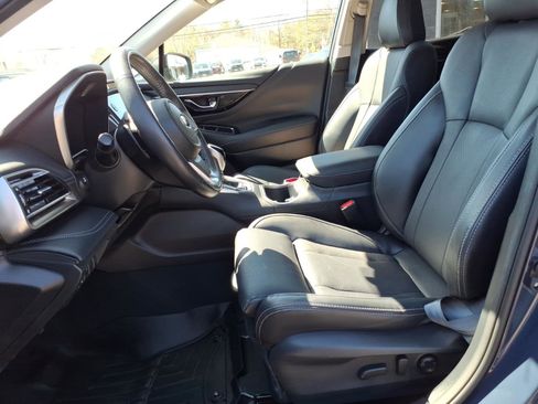 Certified 2023 Subaru Outback Limited AWD/4WD image 7
