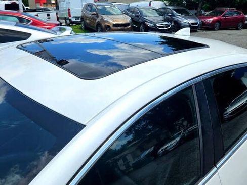 Used 2016 Chevrolet Malibu LT w/ Leather Package image 20