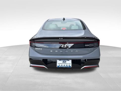 New 2026 Hyundai Sonata SEL image 9