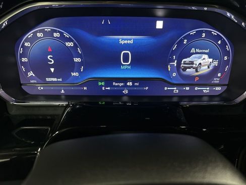 Used 2023 Chevrolet Silverado 1500 LT Trail Boss w/ Convenience Package II image 25