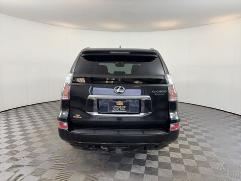 Used 2022 Lexus GX 460 Premium w/ Premium Plus Package image 9