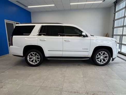 Used 2018 GMC Yukon SLE w/ SLE Value Package image 4