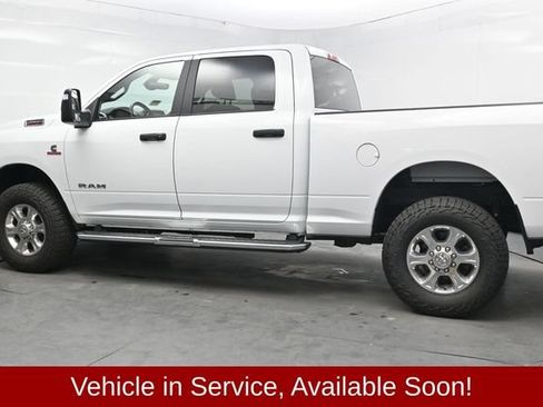 Used 2024 RAM 2500 Big Horn AWD/4WD image 4