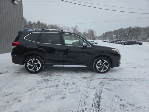Used 2024 Subaru Forester Touring w/ POP Package 3 image 4
