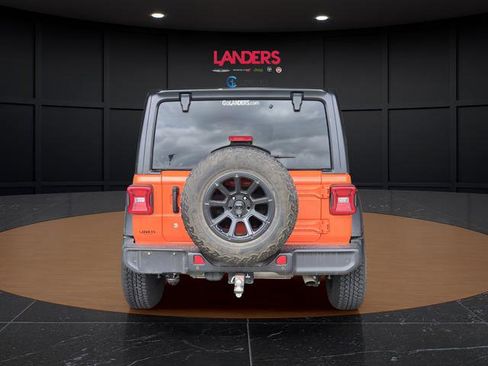 Used 2020 Jeep Wrangler Unlimited Sport S AWD/4WD image 3