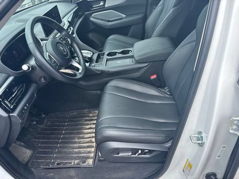 Certified 2025 Acura MDX SH-AWD image 5