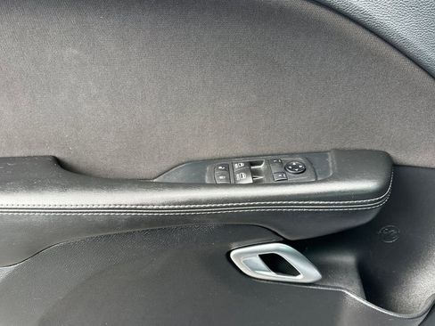 Used 2020 Dodge Challenger R/T RWD image 11