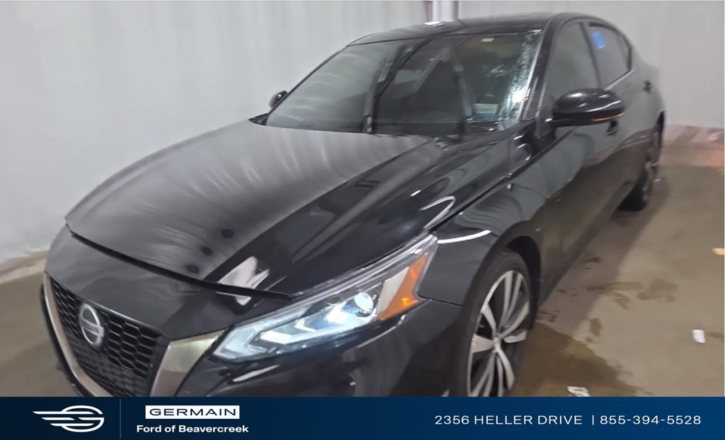 Used 2021 Nissan Altima 2.5 SR w/ SR Premium Package AWD/4WD image 1