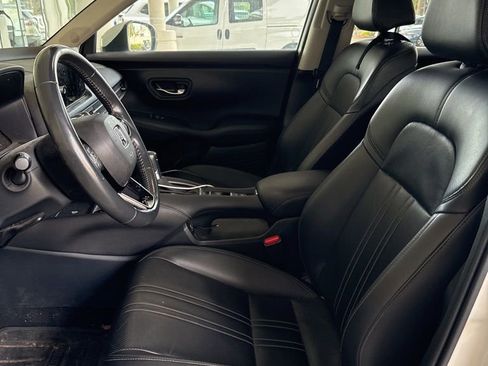 Used 2023 Honda HR-V EX-L image 5