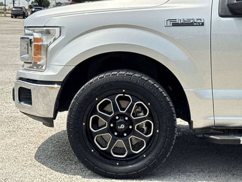 Used 2018 Ford F150 XLT w/ Equipment Group 302A Luxury RWD image 6